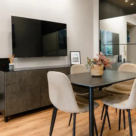 Elegantis Campo Marzio Penthouse With Terrace - Elegance Near Spanish Steps Trevi And Pantheon *