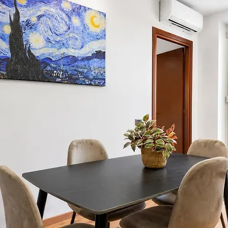 Apartment Elegantis Campo Marzio Penthouse With Terrace - Elegance Near Spanish Steps Trevi And Pantheon Rom