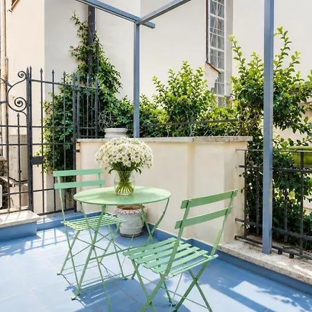 Elegantis Campo Marzio Penthouse With Terrace - Elegance Near Spanish Steps Trevi And Pantheon Lejlighed *